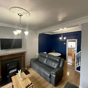 Beautiful 2 Bed House Near Centre - 5g Wifi Kingston upon Hull